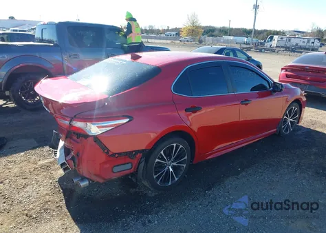 2020 Toyota Camry Se z USA, uszkodzony, nr VIN 4T1G11AK7LU369285